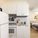 Quiet And Charming Apartment In The Centre With Air Conditioned