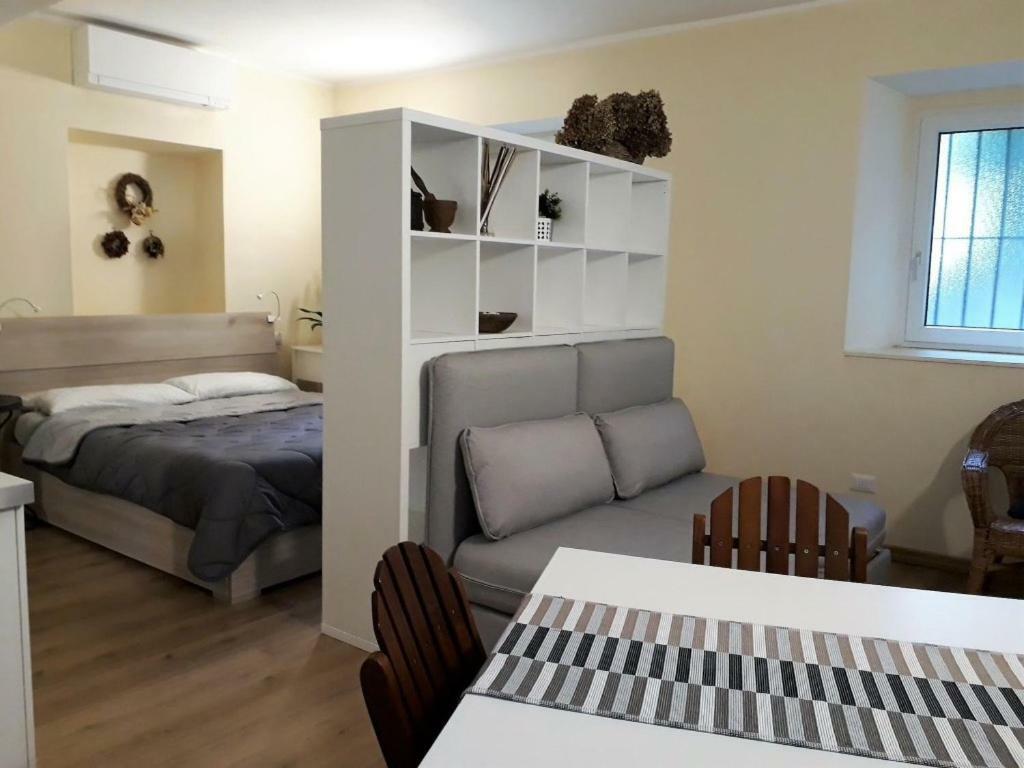 Quiet And Charming In The Centre With Air Conditioned Apartment *